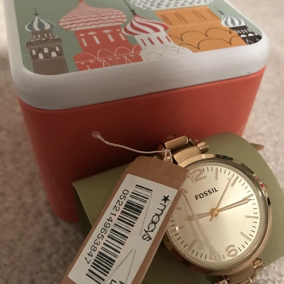Fossil Watch - Picture 3 of 6